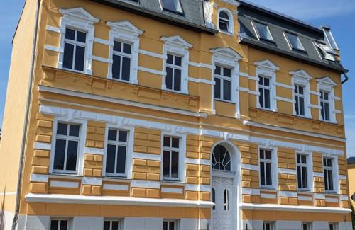 Lychen Apartment | Alt-Berliner Schwanenhof - Ferienwohnungen Lychen