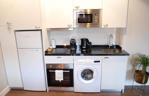 Leon Hotel | Altar Suites Caño Badillo by gaiarooms