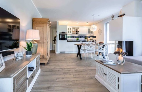 Lauterbach Condo | Alte Fischfabrik Summ