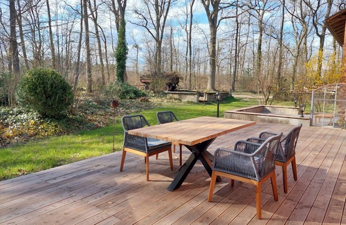 Graulingen Apartment | ALTE SCHEUNE vacation apartment for 4 people on the edge of the forest