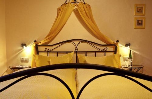 Poltersdorf Hotel | Alte Weinschänke