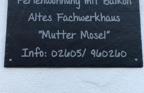 Loef Apartment | Altes Fachwerkhaus Mutter Mosel