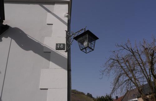 Winningen Apartment | Altes Weingut Weinhaus Rebstock