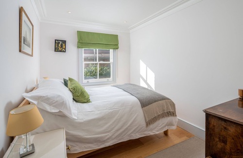 Addison House | ALTIDO Modern 3-bed house w/ garden