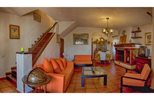 Capanne-Prato-Cinquale Villa | ALTIDO Villa Gelsomino