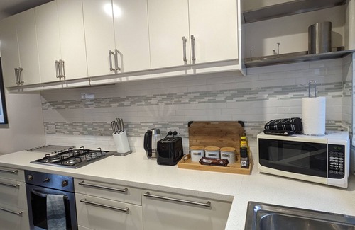 Altona Apartment | Altona Beachfront Haven - 1 Bed, 1 Bath