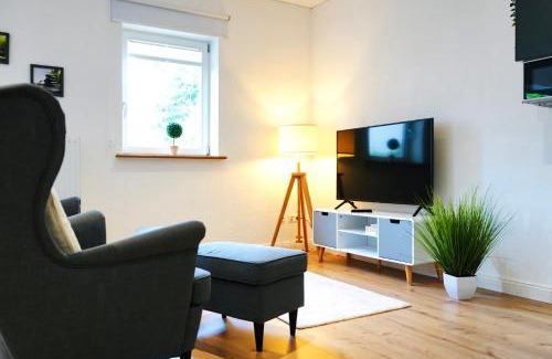 Fallersleben Apartment | Altstadt Apartment II - Terrasse- Waschmaschine- Parkplatz