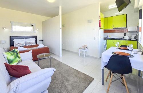 Prainha Apartment | Alvor Studio Land & Sea View