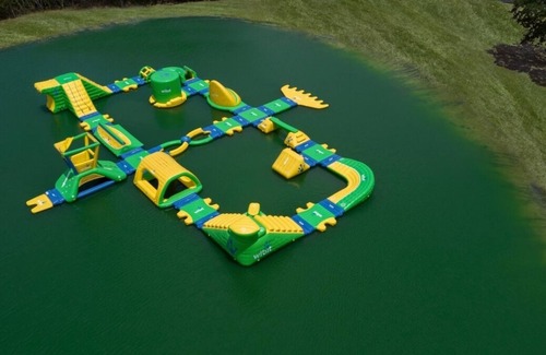 Bryan Cabin | Always a Great Idea To Unwind! Outdoor Pool, Close to Brazos County Expo Complex