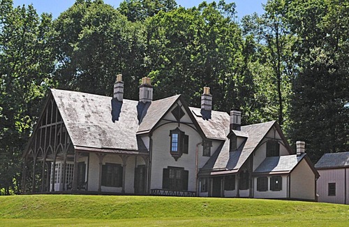 Parsippany House | Always a Great Idea To Unwind! Near Fosterfields Living Historical Farm