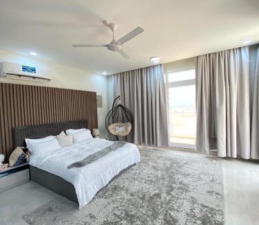 Al Ashkharah Ski Chalet | alyas villa الياس فيلا