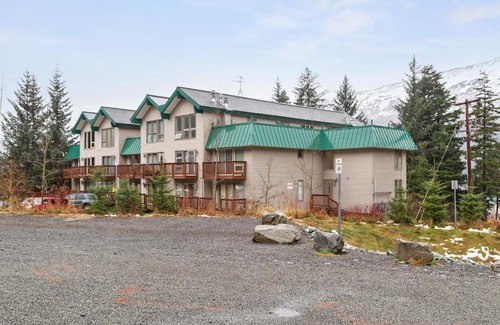 Alyeska Hotel | Alyeska North #400