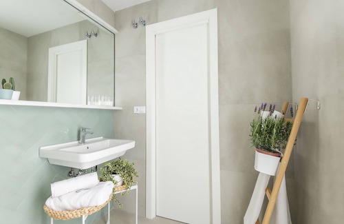 Conil de la Frontera City Center House | Alzocaire Boutique