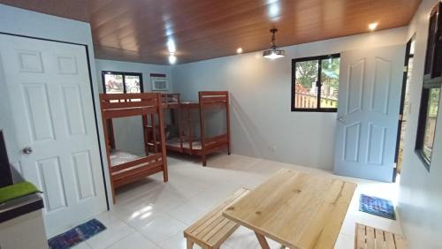 Amadeo Resort | Amadeo Springs Cabin