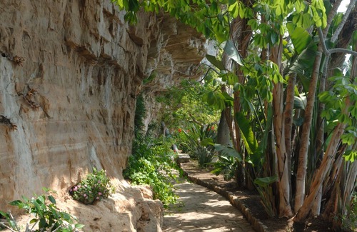 San Pietro Villa | Amalfi Coast SEAFRONT Villa carved into the cliff,Private Pool,Cave-Bar,Hot-Tub