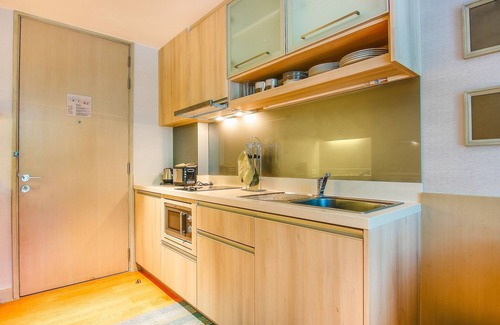 Khao Takiab Condo | Amari residents apartment good location and quiet area , swimming pool ,beach .
