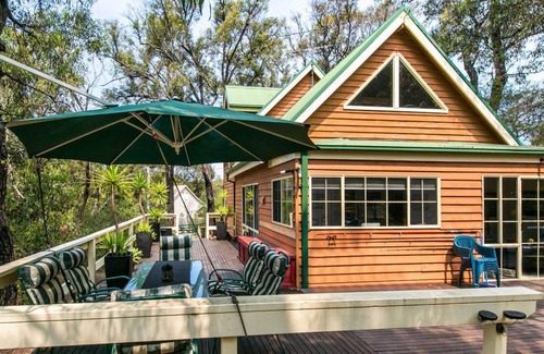 Aireys Inlet House | Amaroo 23 - Bring Your Pet.