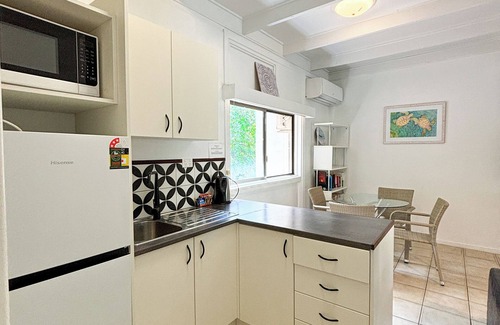 Nelly Bay Hotel | Amaroo on Mandalay