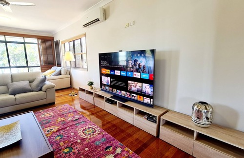 Redland Bay House | Amaryllis - A magnificent waterfront homen