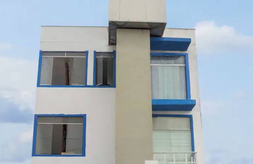 Punta Hermosa Condo | Amazing 2-bedroom condo with WiFi in Lima at playa el Silencio king bed