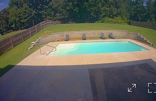 Ellenwood House | Amazing 3-bedroom house w/pool in peaceful Ellenwood with WiFi