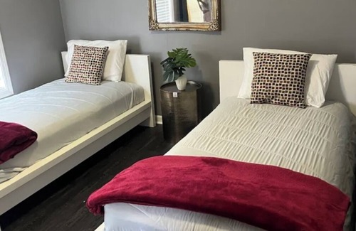 Ellenwood House | Amazing 3-bedroom house w/pool in peaceful Ellenwood with WiFi