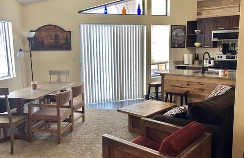 Hidden Valley Condo | Amazing 3 Bedroom, practically on the slopes Newly renovated w/Brand new kitchen