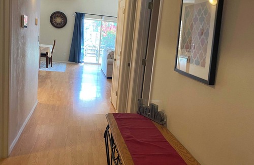 Taylor Ranch House | Amazing 4-bedroom: AC, WiFi, 2 car garage with river view in NW Albuquerque