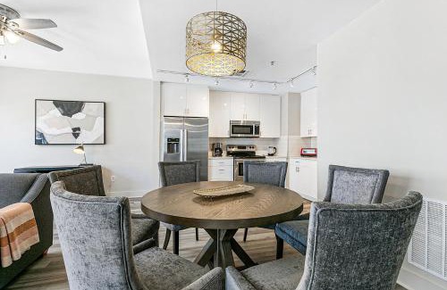 Central Business District Apartment | Amazing 4-Bedroom Haven in the Heart of New Orleans