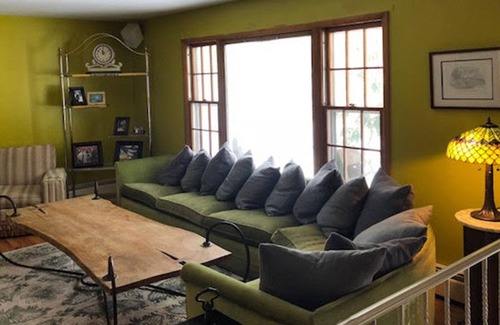 Swan Lake House | Amazing 4 BR Catskills Oasis with Pool - sleeps 10-12!