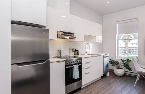 Plateau Mont Royal Apartment | Amazing and Perfectly Located Flat by Denstays