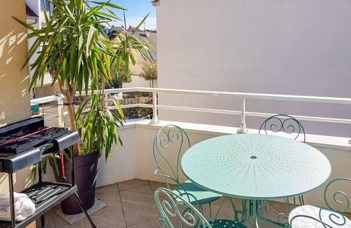 Triel-sur-Seine Apartment | Amazing apartment in Triel-sur-Seine