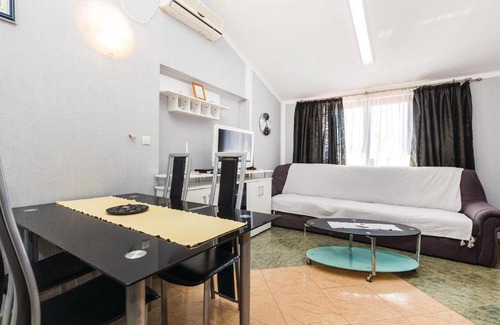 Barbat na Rabu Apartment | Amazing apartment in Barbat with 2 Bedrooms and WiFi