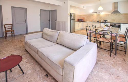 Avignon Apartment | Amazing Apartment In Avignon With Wifi