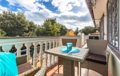 Pavicini Apartment | Amazing Apartment In Pavicini With Wifi