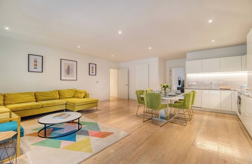 Docklands Apartment | Amazing Apartment near City Airport/ExCeL