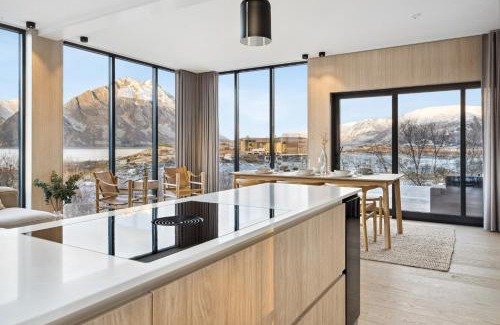 Vagan House | Amazing cabin in Lyngvær Resort LL24