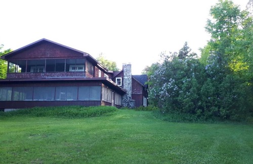 Trent Lakes Cottage | *Amazing deal for the season*nCozy and spacious cottage w/private lake & dock