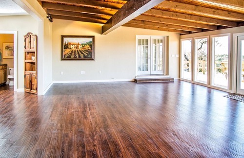 Wimberley Cottage | Amazing Deck with an Amazing View of the Texas Hill Country