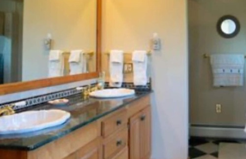 Jamaica House | Amazing Family Luxury Home - Near Stratton Mountain - Seasonal Rental options!