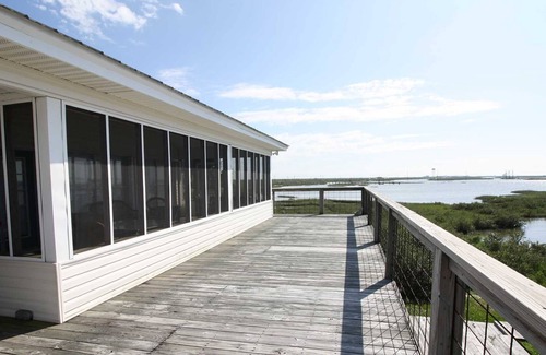 Golden Meadow House | Amazing Grace - Boat Access - Island Realty