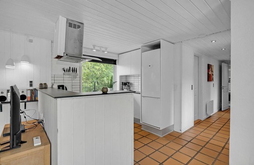 Ho House | Amazing home in Blåvand with kitchen