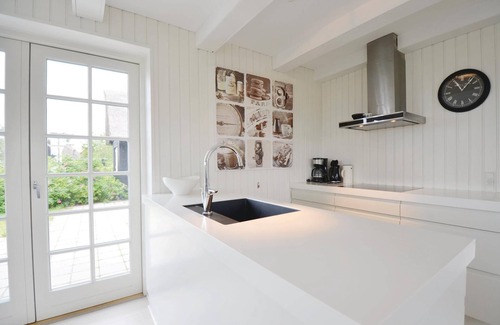 Handrup Strand House | Amazing home in Ebeltoft with kitchen