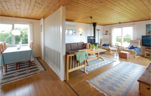 Ebeltoft House | Amazing Home In Ebeltoft With Wifi