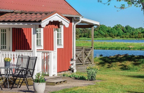Fagelmara House | Amazing home in Fågelmara with WiFi