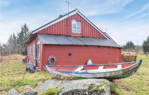 Austrheim House | Amazing Home In Fonnes With Wifi