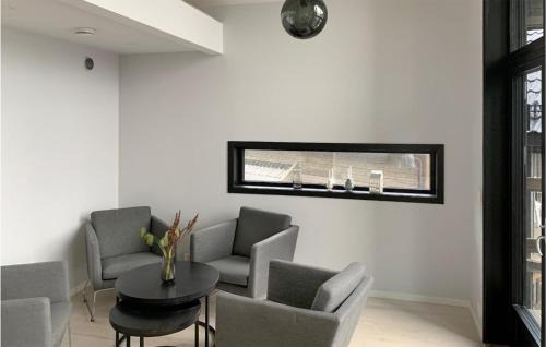 Suldal House | Amazing Home In Hebnes With Wifi