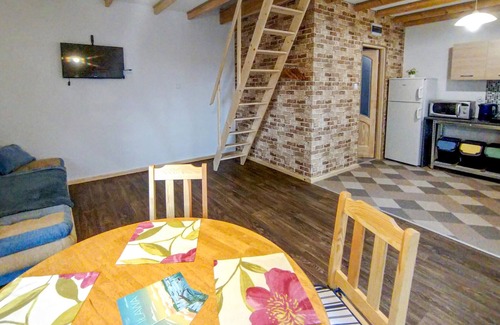 Ilawa House | Amazing home in Ilawa with WiFi