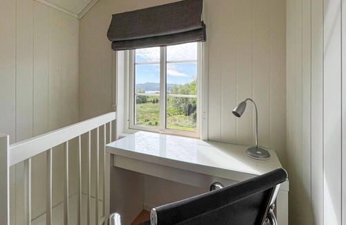 Lyngdal House | Amazing home in Lyngdal with WiFi