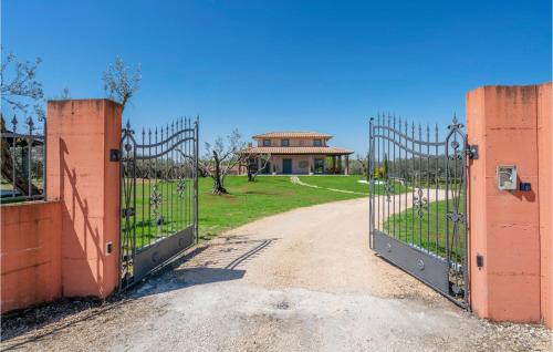Montefiascone House | Amazing Home In Montefiascone